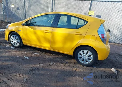 2014 Toyota Prius C Two z USA, uszkodzony, nr VIN JTDKDTB3XE1062125